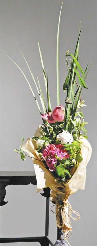艾草花束,徐文治作。